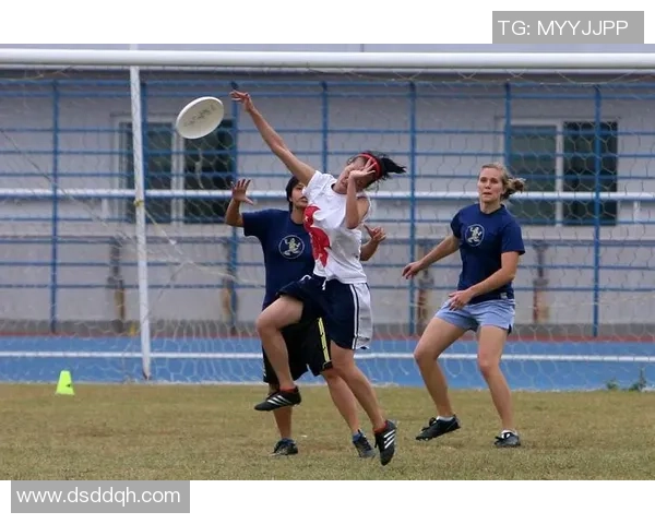从零基础到飞盘高手全面指南助你掌握飞盘技巧与力量训练秘诀